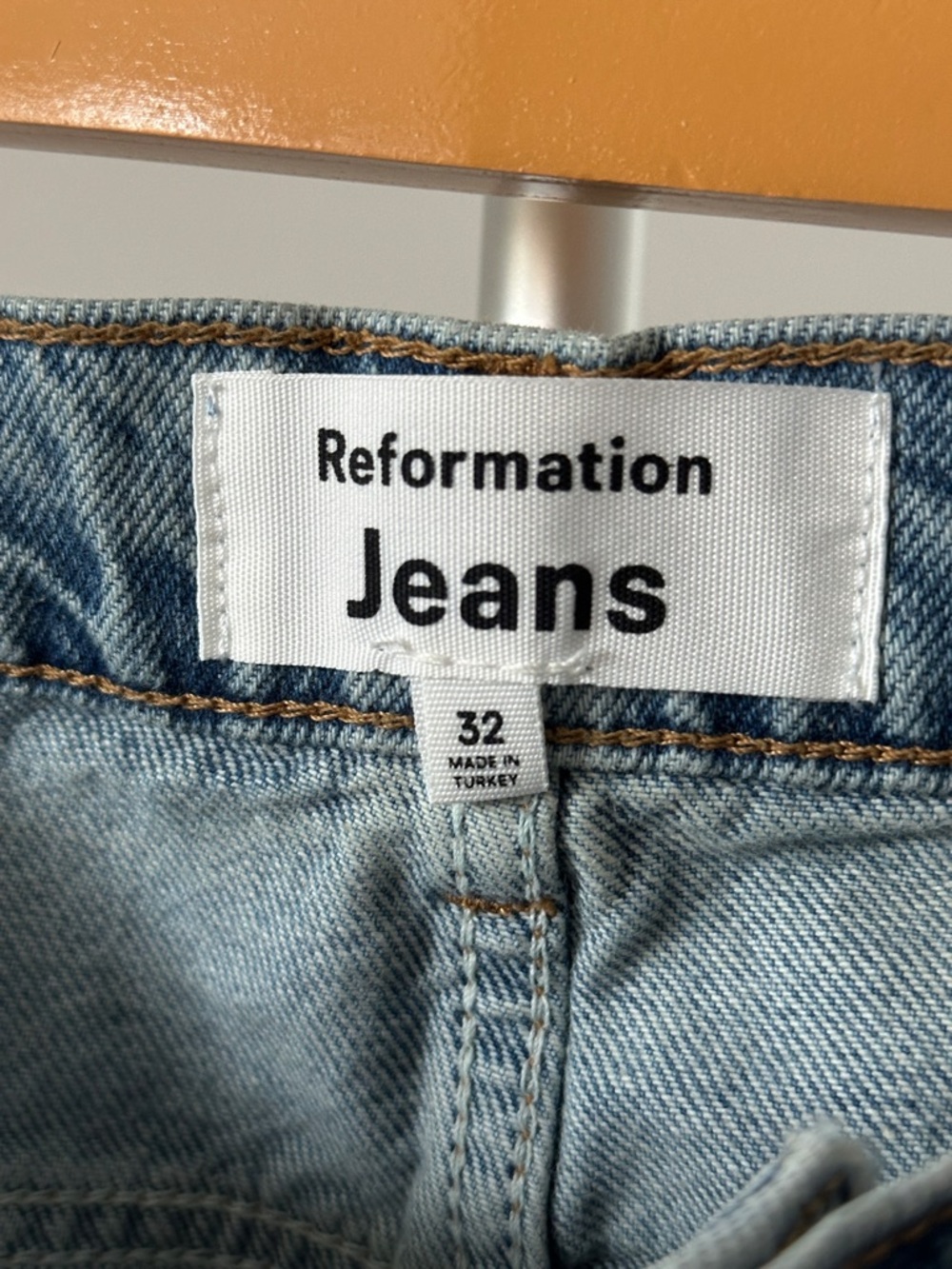 Reformation Low Rise Jeans - Picture 3 of 4